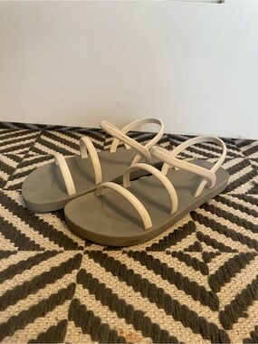Moo Chuu Multi-Strap Slide Sandals in White and Gray